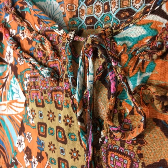 Sanctuary Top S Boho Geometric Motif Cap Sleeve Ruffle Keyhole Tank Mixed Print - Picture 2 of 12